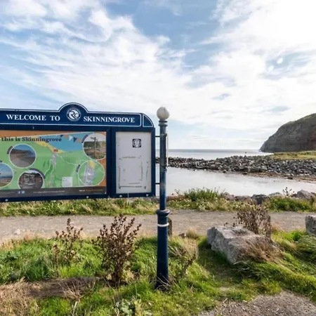 Walk In By Belvilla Skinningrove
